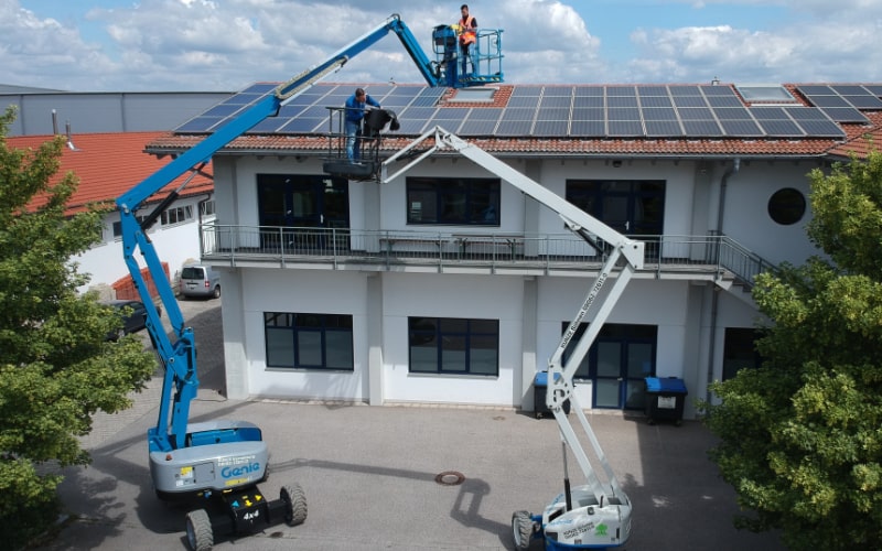 Gelenkteleskopbühne Haulotte